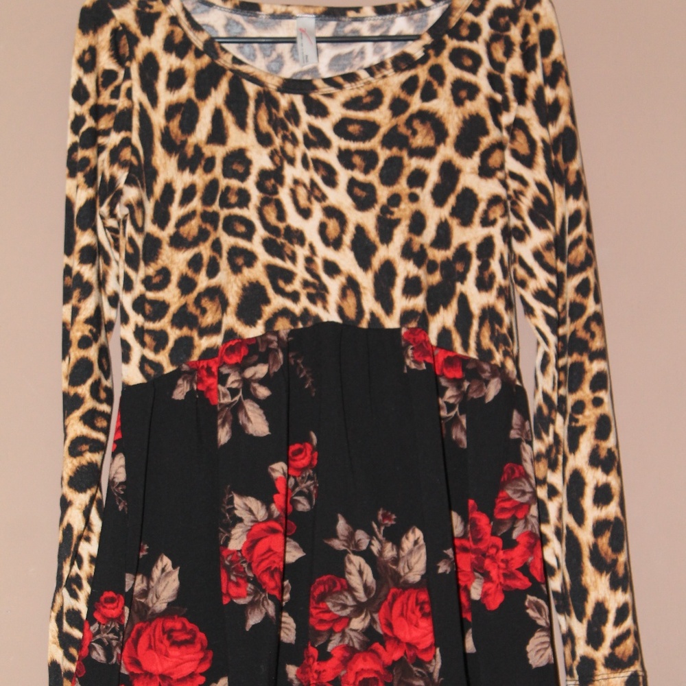 High Low Leopard and Rose Print Top